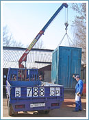 Перевозка 3 тонного железнодорожного контейнера миниманипулятором.